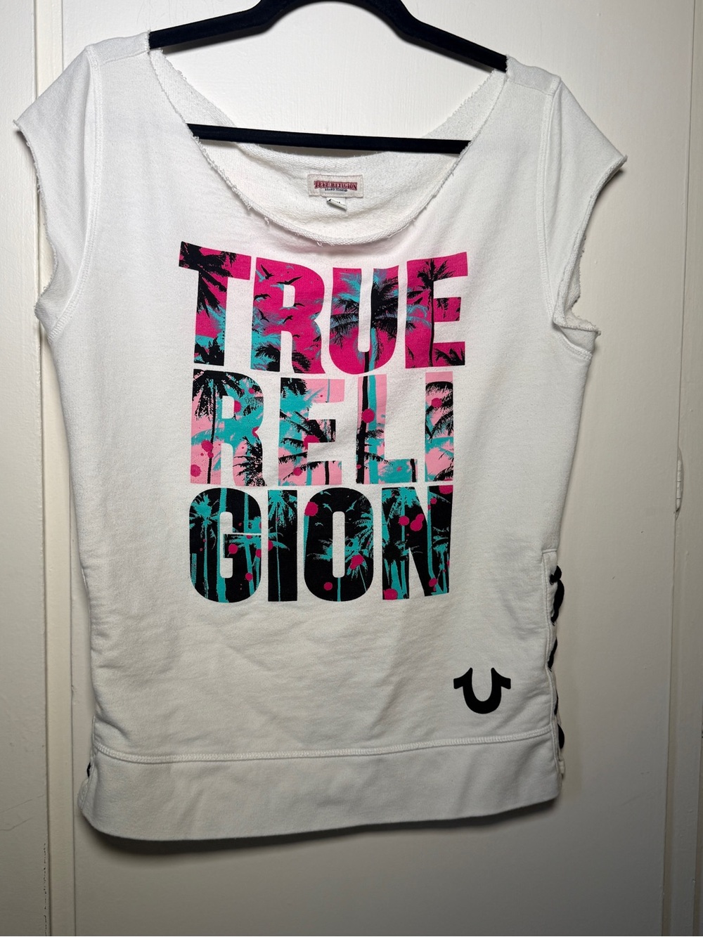True Religion White Graphic Logo Cap-Sleeve Tee Womens Medium